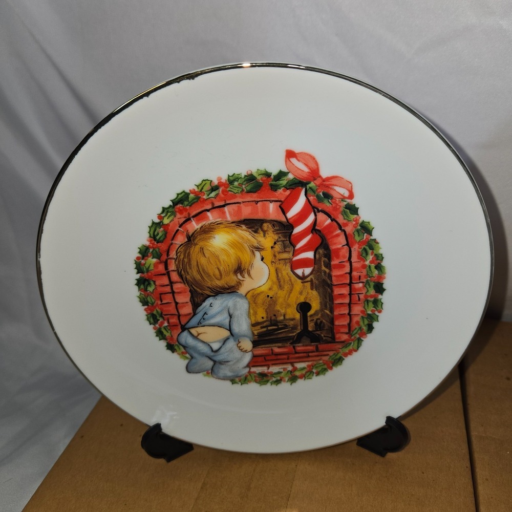 Jasco Porcelain Christmas Plates 22K Gold Edged 1982 New in Box Display Mount - Picture 2 of 12